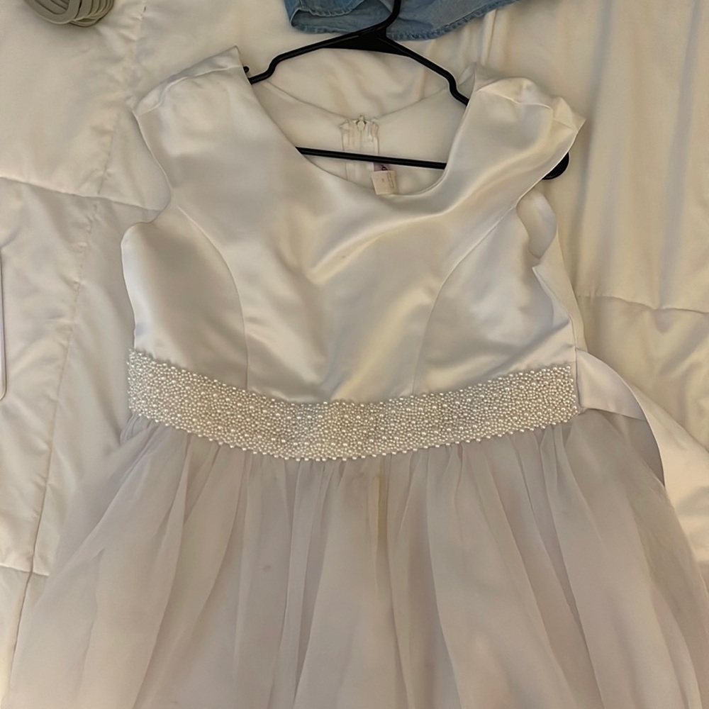 White long formal joy kids dress (size 20 kids)